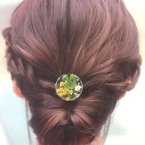 再販【幸せを運ぶ】四葉のクローバーとミモザのレジンヘアゴム＊選べる