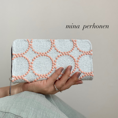 再再販！ミナペルホネン 財布 タンバリン ライトブルー×ピンク 長財布