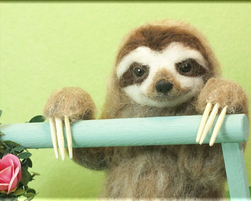 羊毛フェルト ナマケモノさん 動物フィギュア 羊毛フェルト モンブラン