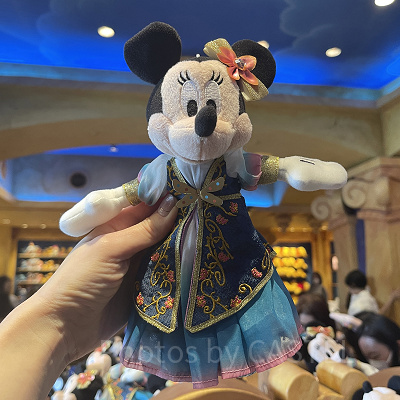 ミッキーぬいぐるみバッジ（ファンタジースプリングスグッズ