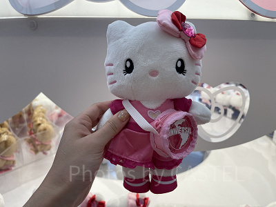 ハローキティ♡ユニバ限定♡キティちゃん根付け♡③ ハローキティ