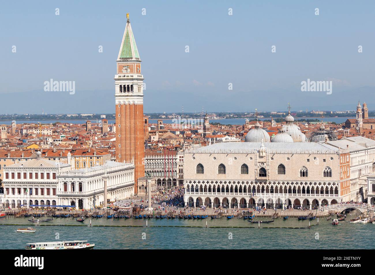 Piazza san marco aerial view hi-res stock photography and images