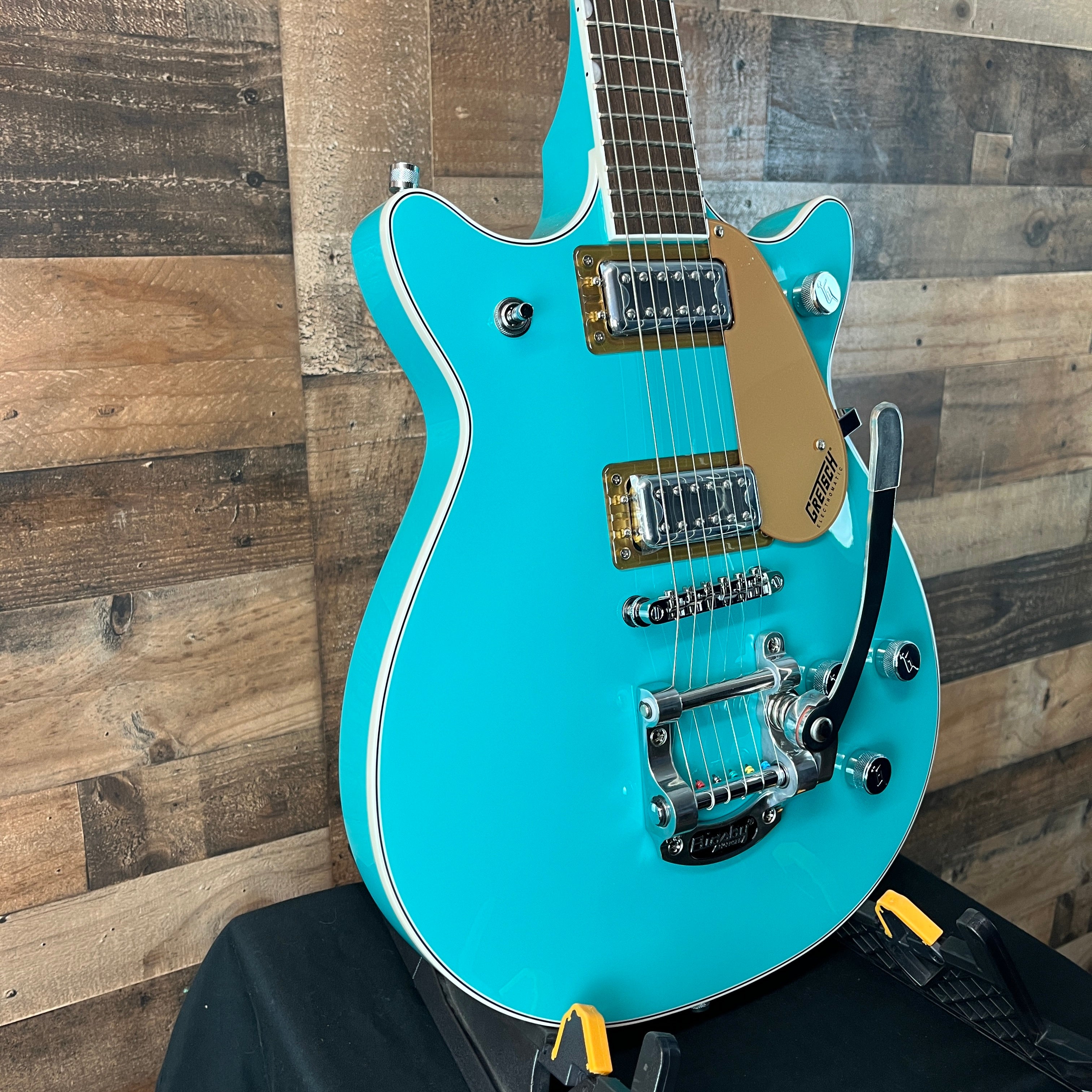 Gretsch G5232T Electromatic Double Jet FT with Bigsby, Caicos Green, 3