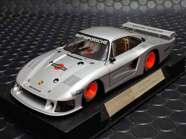 RACER / SIDEWAYS 1/32 ｽﾛｯﾄｶｰ SWLEFR01◇PORSCHE 935/78 MOBY DICK Gr