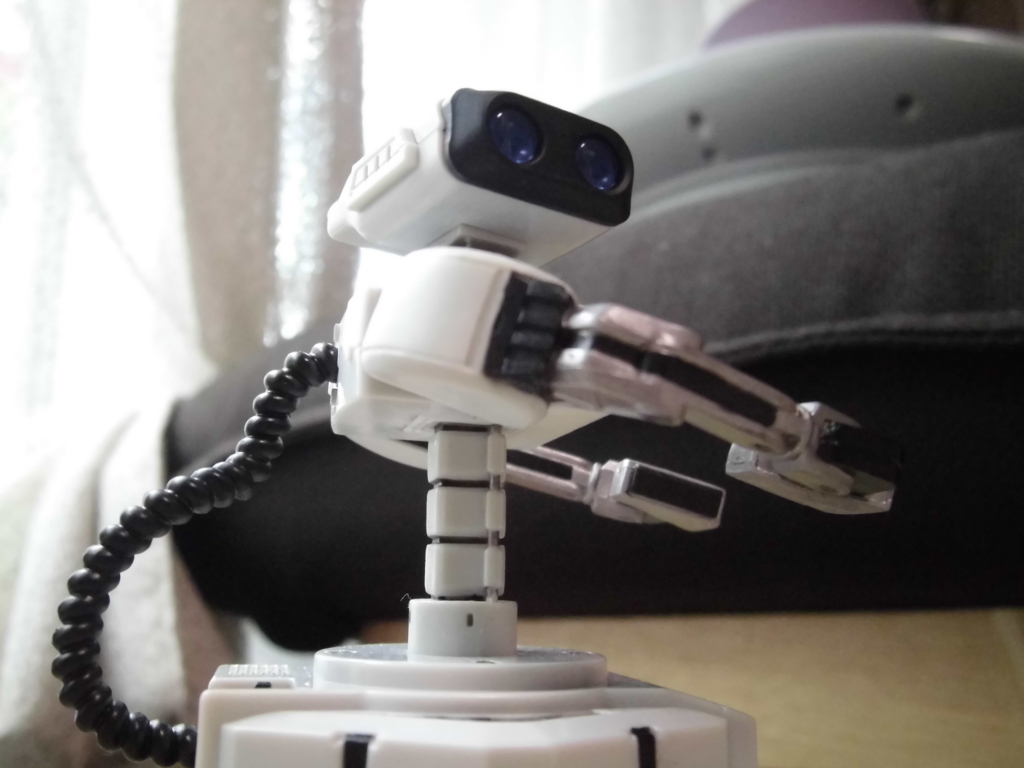 海外版ロボット「R.O.B.」のamiiboを購入！ - カオスクライマーの日記