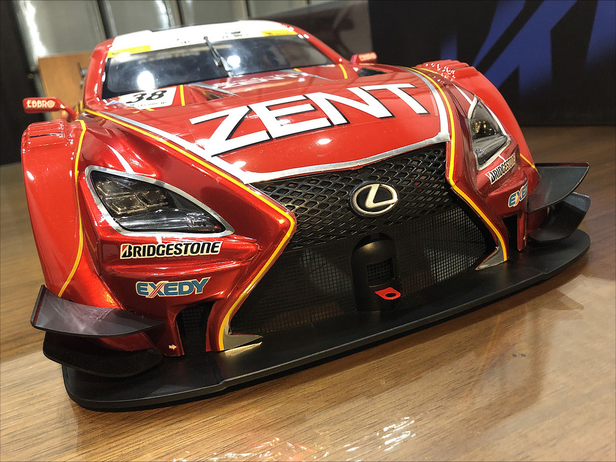 なんで？2016カラーリング採用されたRC Fのラジコンボディ発売された