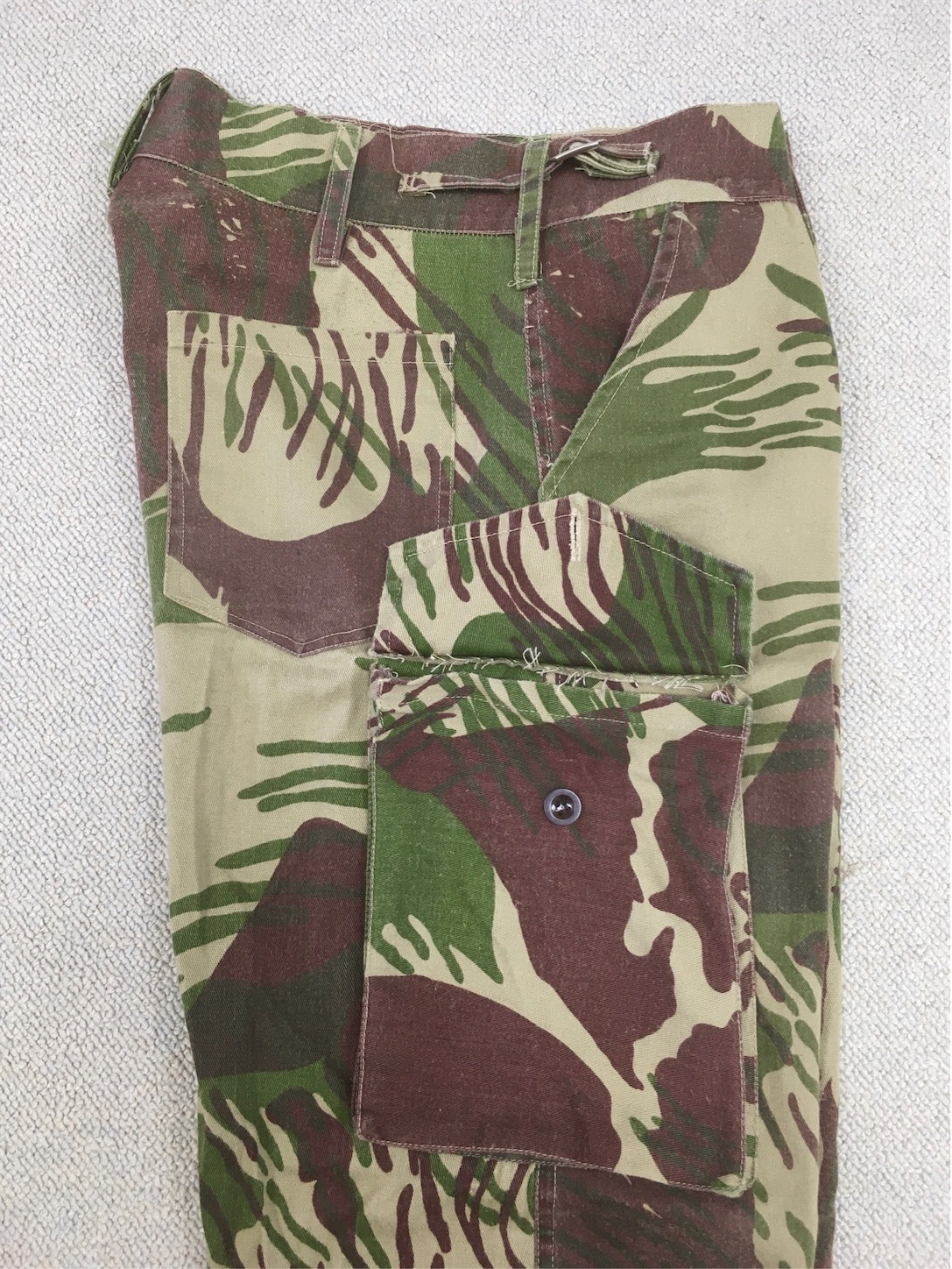 ローデシア軍用ではありません！【南アフリカの軍服】陸軍特殊部隊迷彩