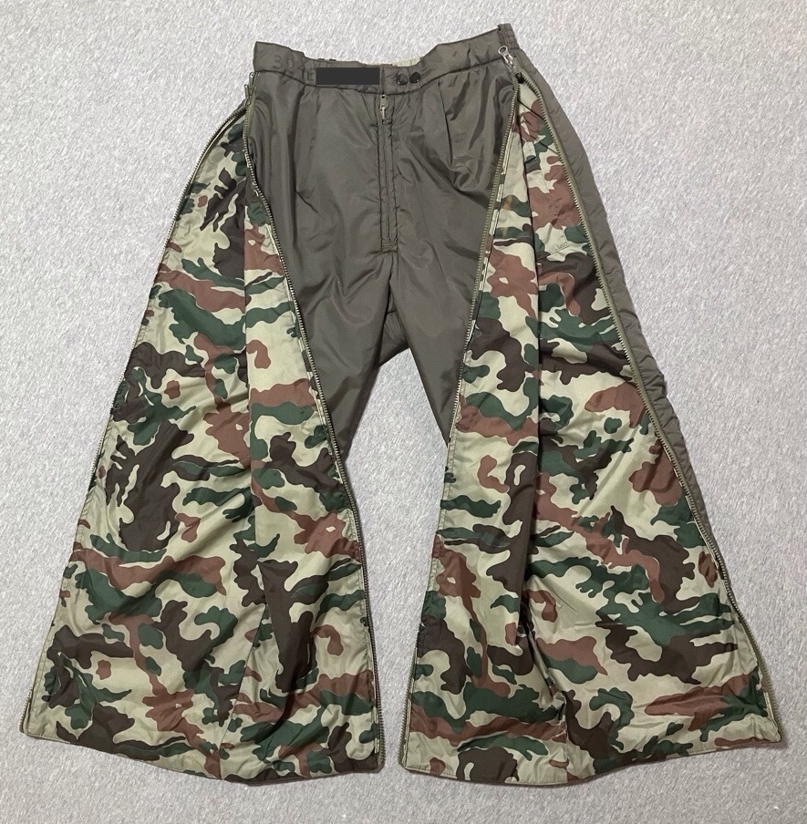 勿論PX品です！【陸上自衛隊装備品】防寒オーバーパンツ（リバーシブル