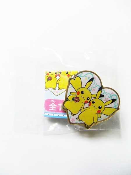 購入】ポケモンセンターオリジナル ポケモンピンズコレクション ペア