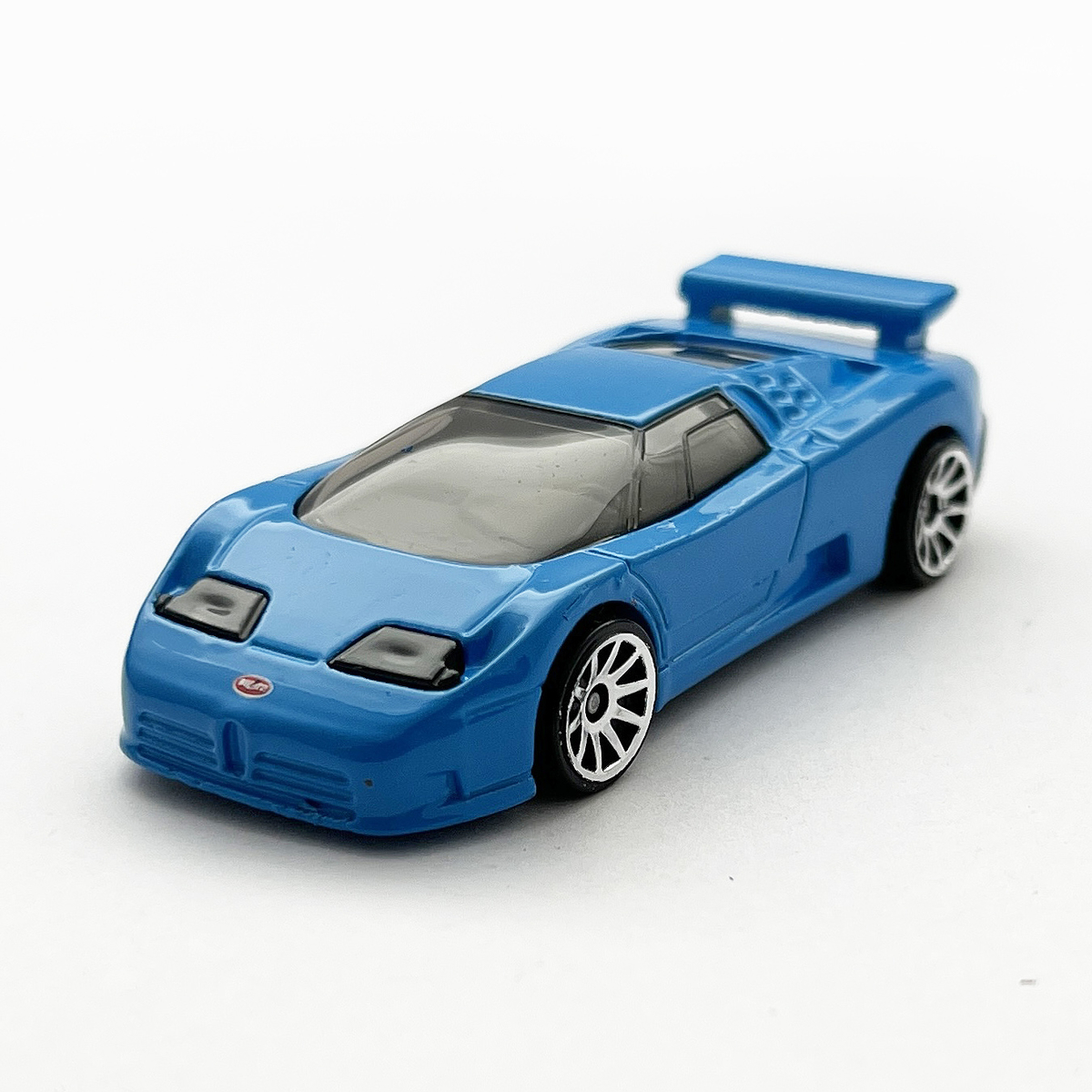 94 BUGATTI EB110 SS - 増えすぎたミニカーに愛を捧ぐ