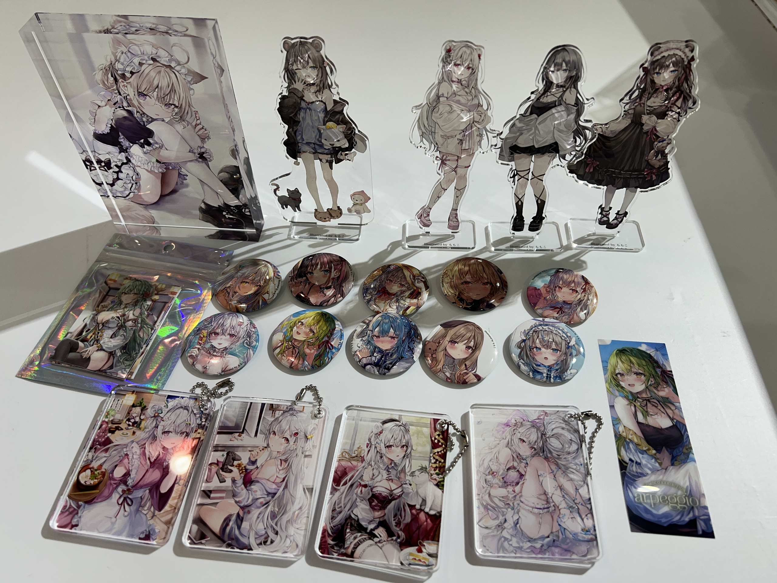 人気ライトノベルのイラストやVTuberのキャラクターデザインを手がける