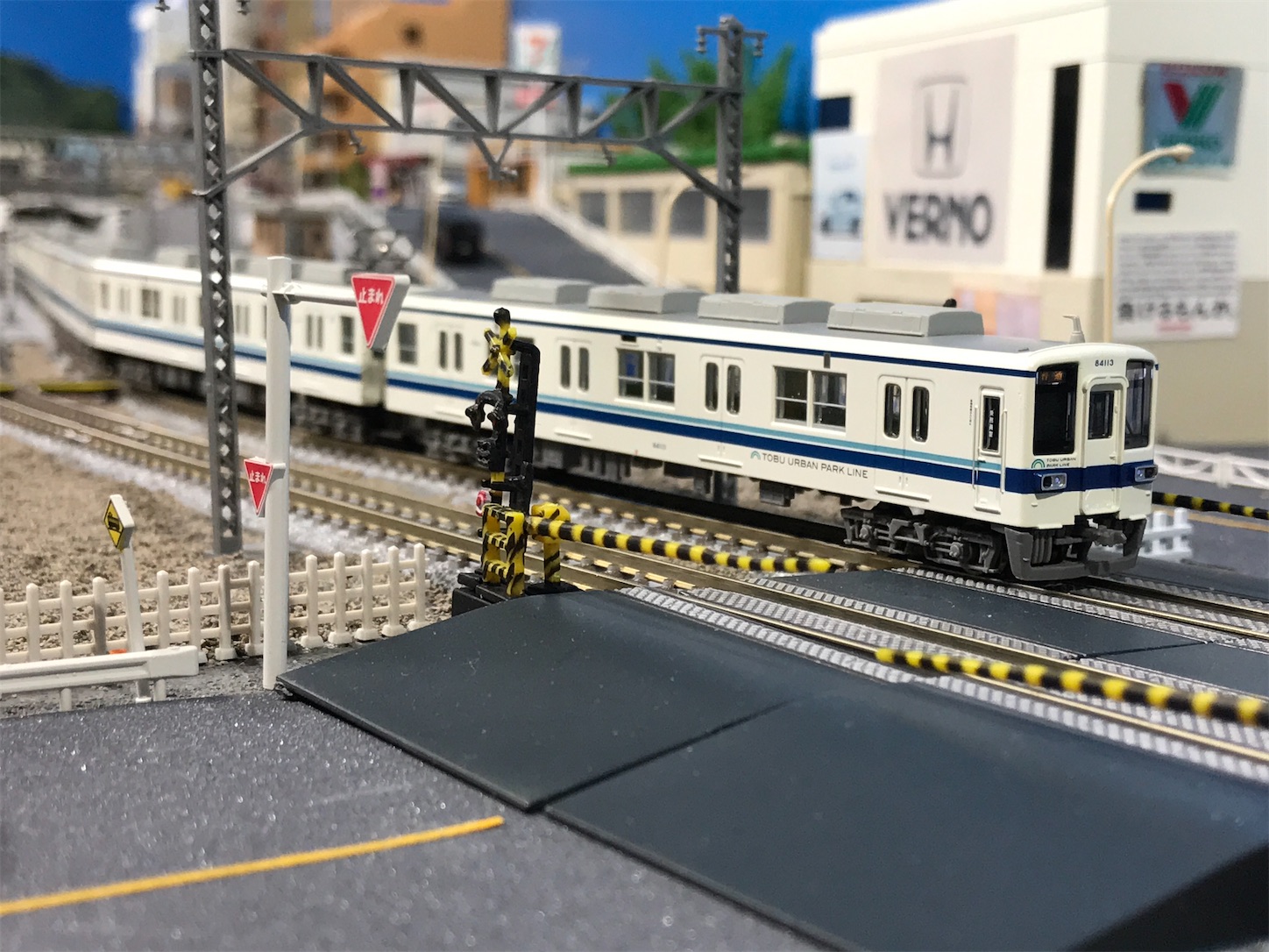 マイクロエース 東武8000系 新塗装・冷房・野田線 - 休日の屋根裏