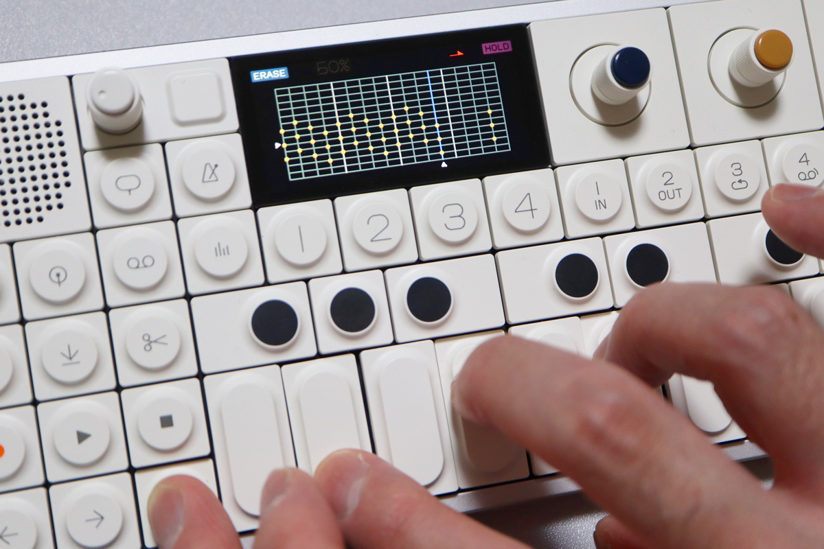 TEENAGE ENGINEERING OP-1 fieldの使い方【DAY7】ユニークなフレーズを