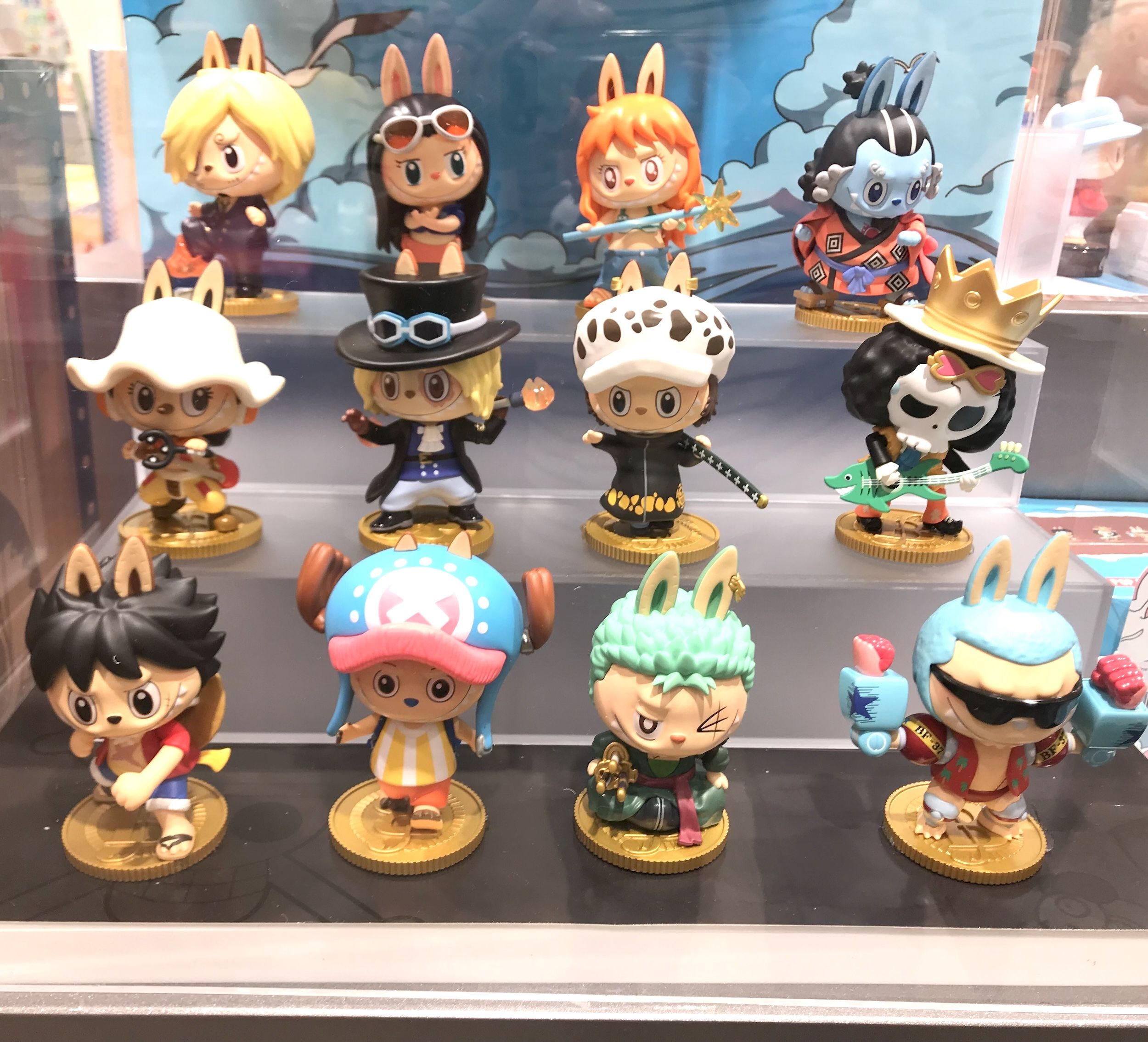 海外限定！POP MART(ポップマート)の「THE MONSTERS × ワンピース