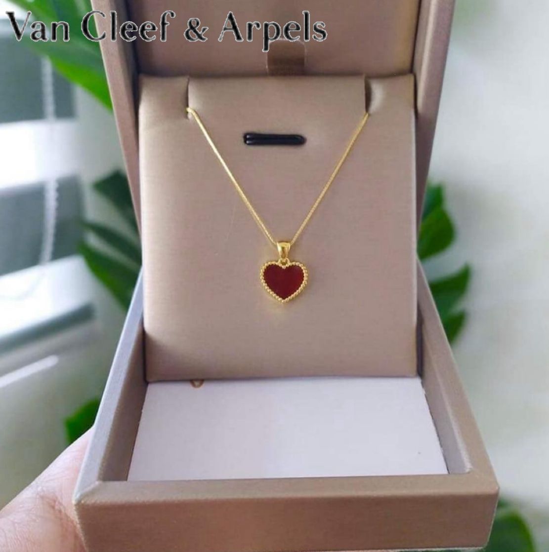 大人可愛い♪ Van Cleef & Arpels スウィート ハート ペンダント (Van