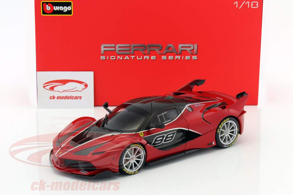 Bburago 1:18 Ferrari FXX-K #88 赤 / 黒 Signature 18-16907R モデル