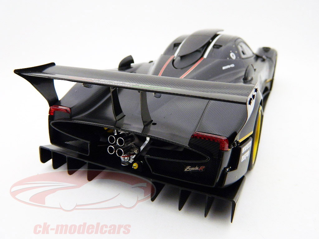 AUTOart 1:18 Pagani Zonda R Nuerburgring Lap Time Record Edition