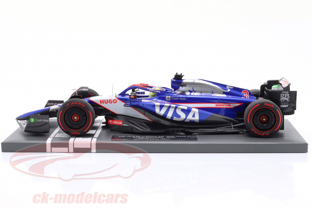 Minichamps 1:18 Daniel Ricciardo RB VCARB 01 #3 式 1 2024