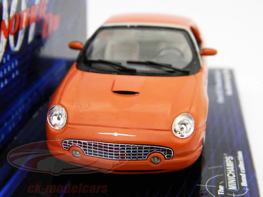 Minichamps 1:43 Ford 03 Thunderbird James Bond Die Another Day
