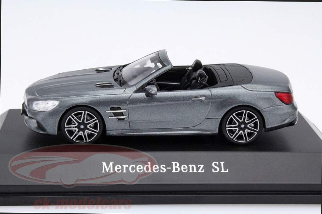 New Mercedes-Benz SL now in 1:43