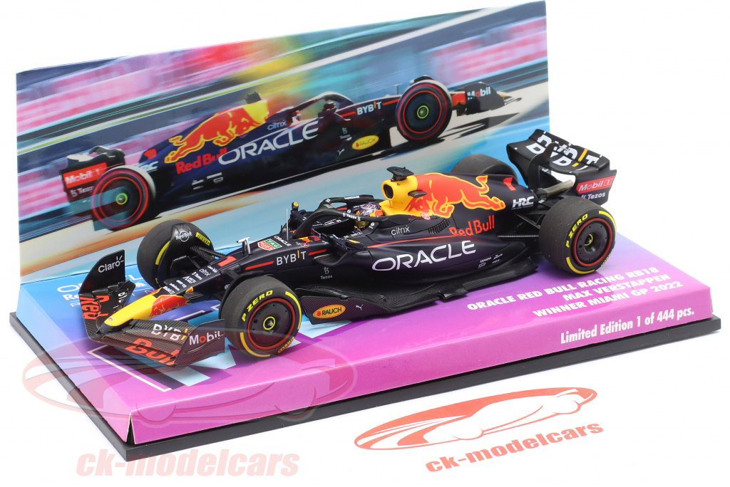 Minichamps 1:43 M. Verstappen Red Bull RB18 #1 Winner Miami GP