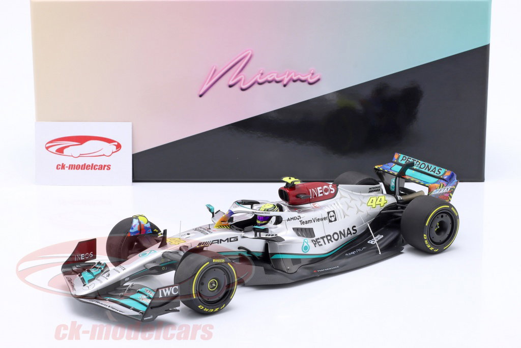 Minichamps 1:18 Lewis Hamilton Mercedes-AMG F1 W13 #44 6th