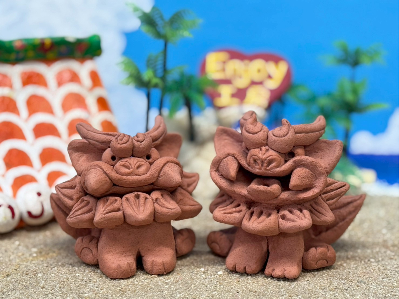 沖縄・名護】粘土からシーサー作り体験♪持ち帰りが嬉しい！職人が目の