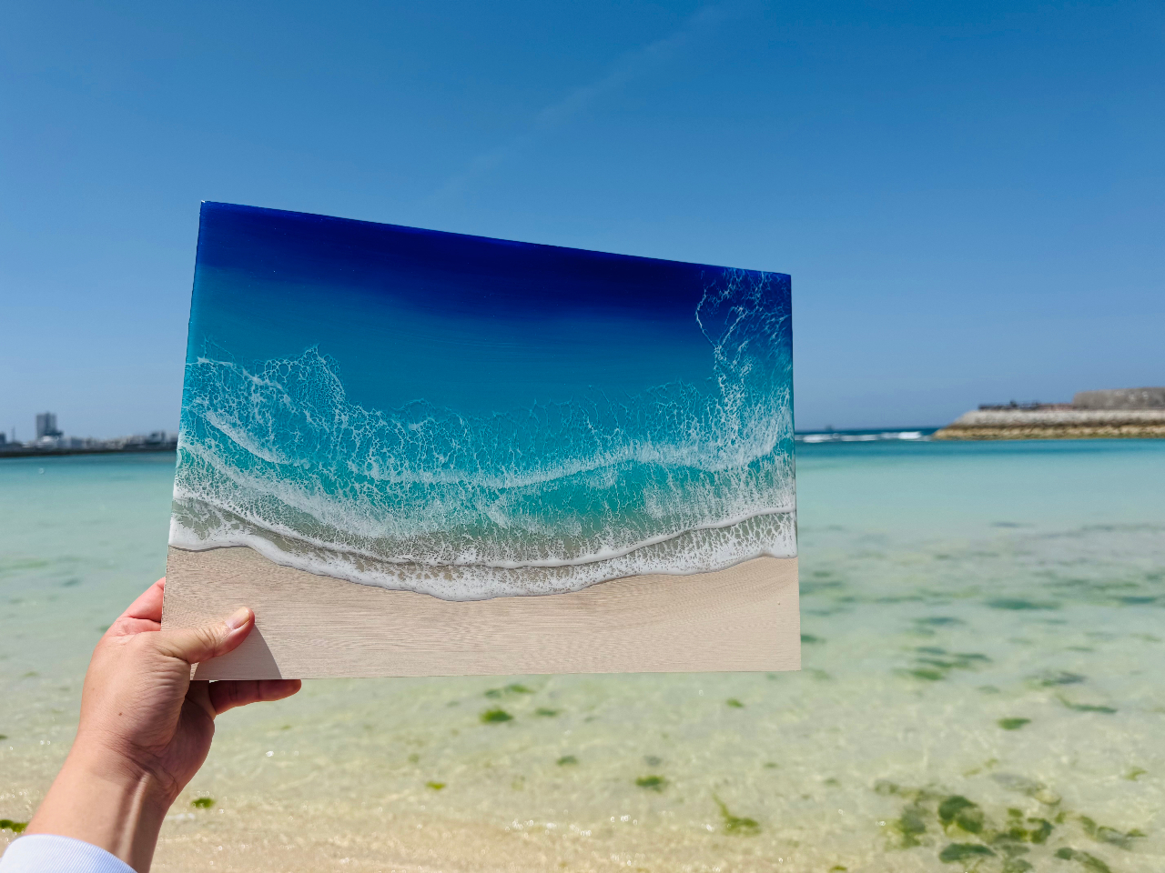 沖縄旅行の思い出に！大人気♪オーシャンアート A5パネル作り体験