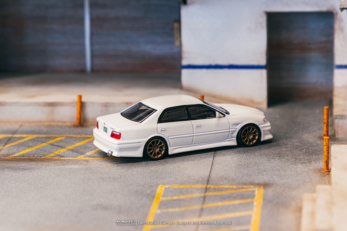 Vertex Toyota Chaser JZX100 1:64 Tarmac Works - 20 anos! Loja on