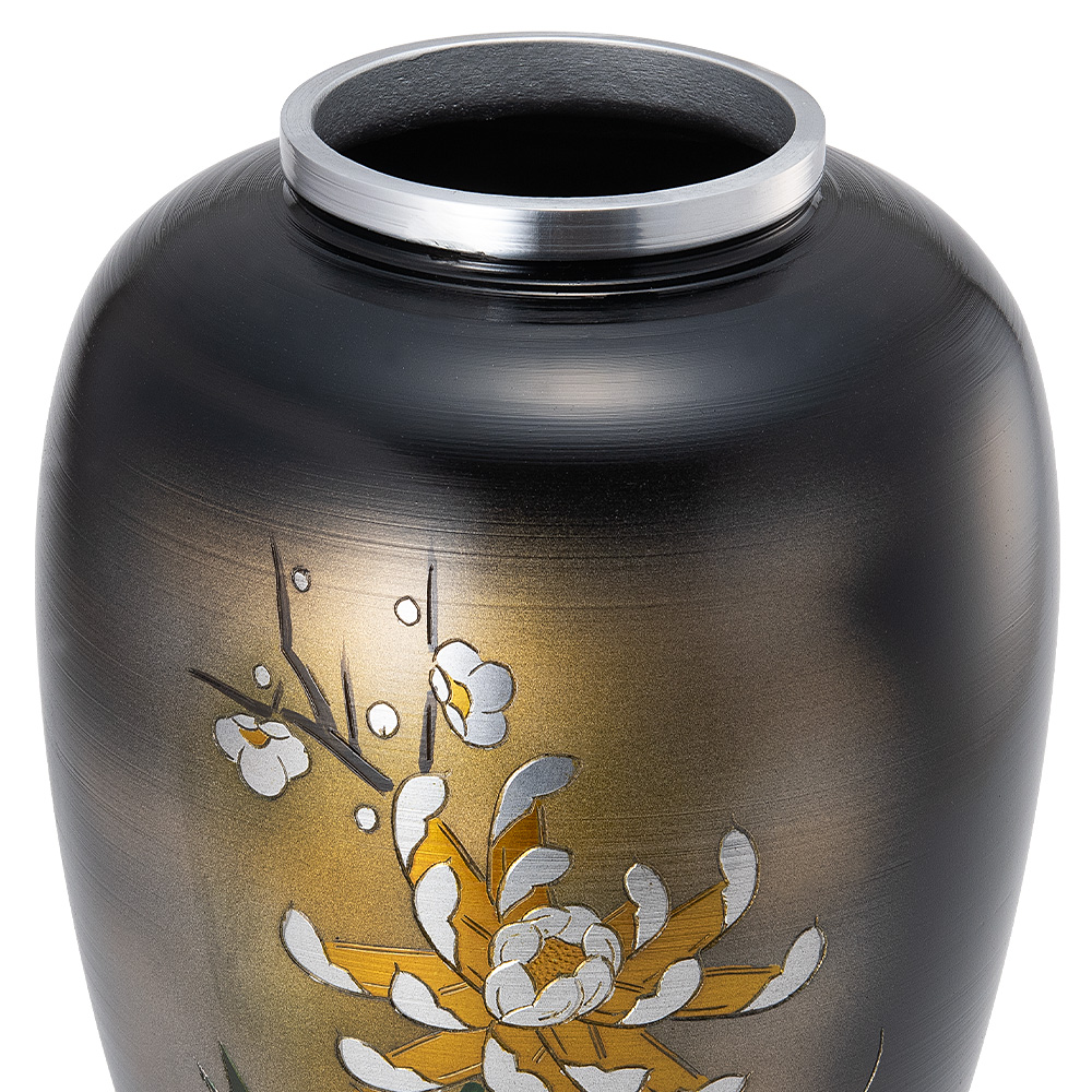 仏壇用花瓶・お盆用花瓶 アルミ製 太夏目型 菊四君子彫金入り (一対) 9