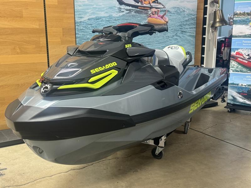 2025 Sea-Doo RXT-X™ 325 Ice Metal / Manta Green | RideNow Jacksonville