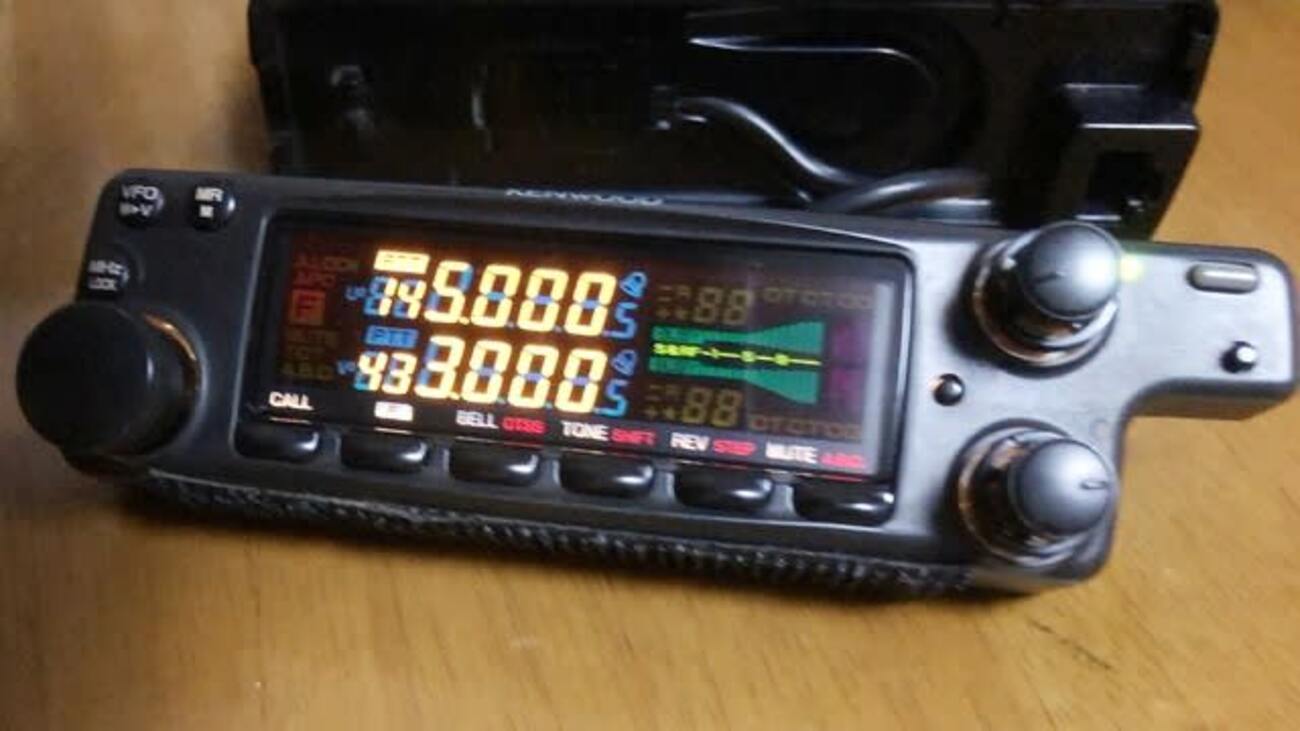 アマチュア無線ケンウッドTM-733S 画面球切れ アマチュア無線
