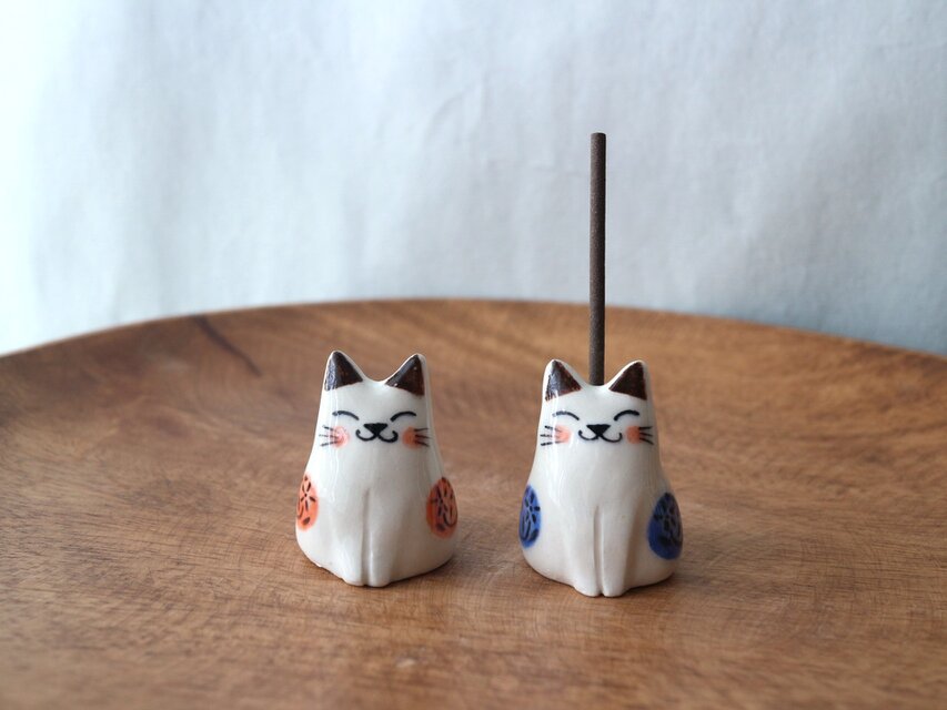 陶器で作った 猫のお香立て② | iichi 日々の暮らしを心地よくする