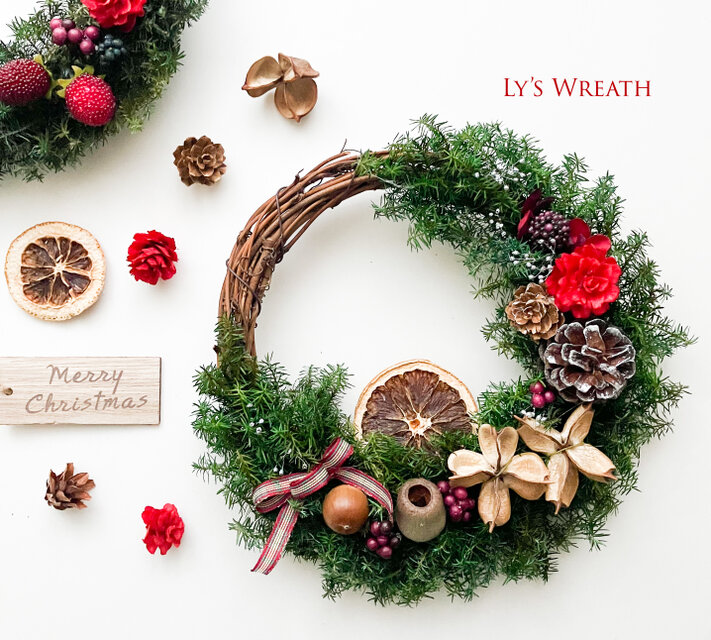 森の木の実のクリスマスリース | iichi 日々の暮らしを心地よくする