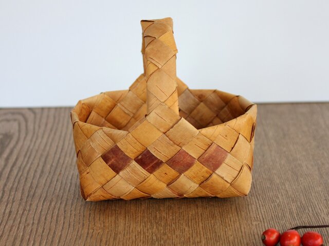 白樺の根かがりパンかごセット | iichi 日々の暮らしを心地よくする