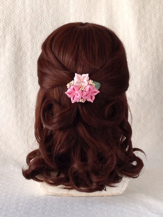 つまみ細工〉紫陽花のヘアゴム(ピンクと淡桜) | iichi 日々の暮らしを