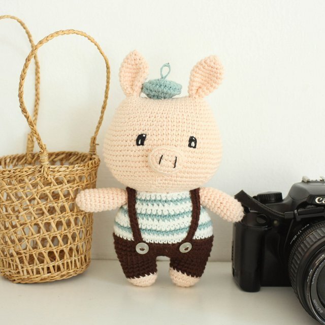 あみぐるみ ブタちゃん 編みぐるみ プレゼント ハンドメイド 男の子
