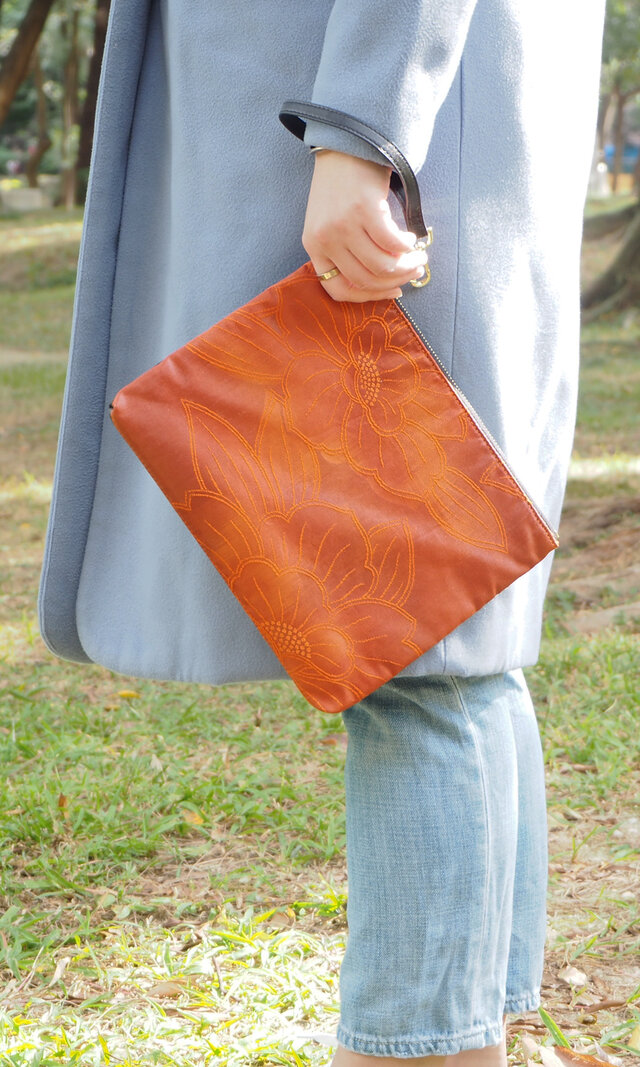 着物リメイクポーチ ‐紅樺‐ | iichi 日々の暮らしを心地よくする