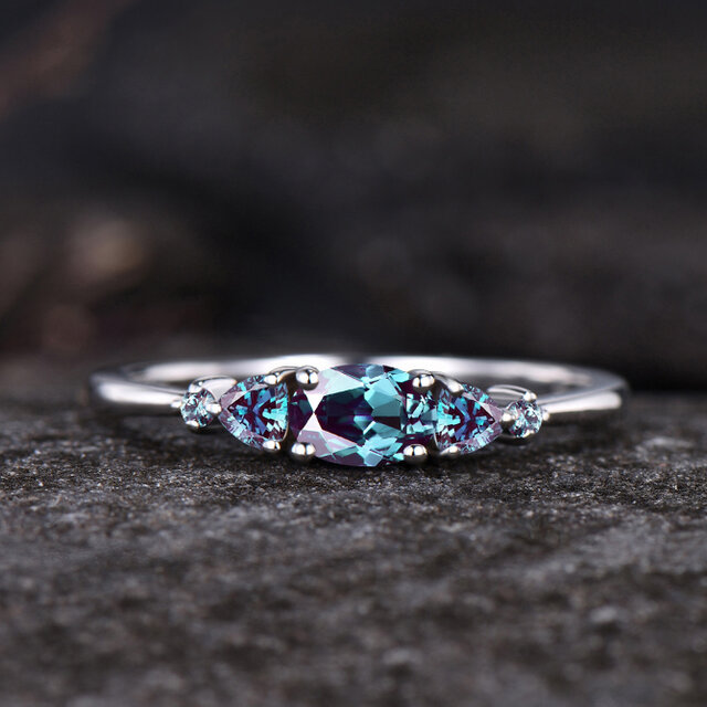 6月の誕生石アレキサンドライトの結婚指輪 925スターリングシルバー