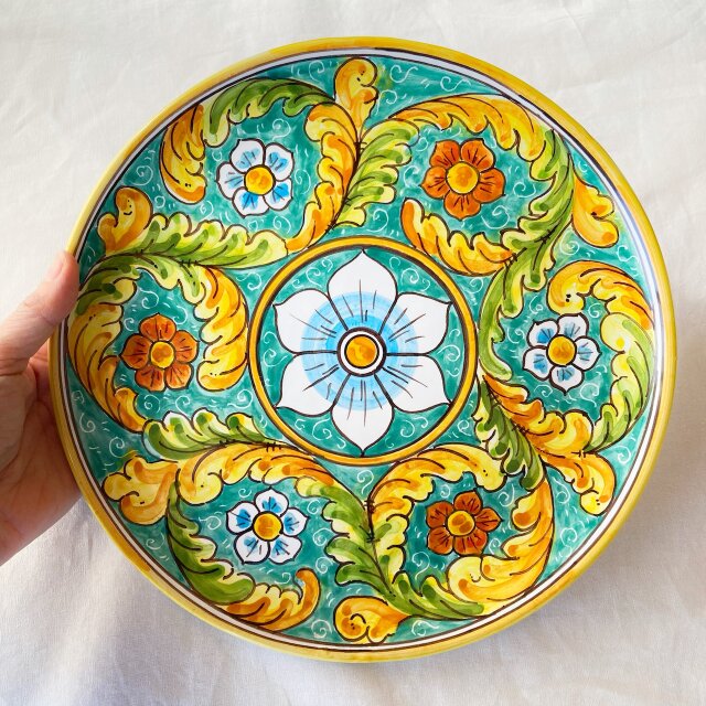 絵皿 26cm GEO039 マヨリカ焼き イタリア陶器 シチリア | iichi 日々の
