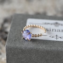 宝石質グリーンアメジストのピアス（Sサイズ）・イヤリング変更可