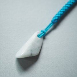 糸魚川翡翠シルバージュエリーカタログ + 翡翠のカケラ | iichi 日々の