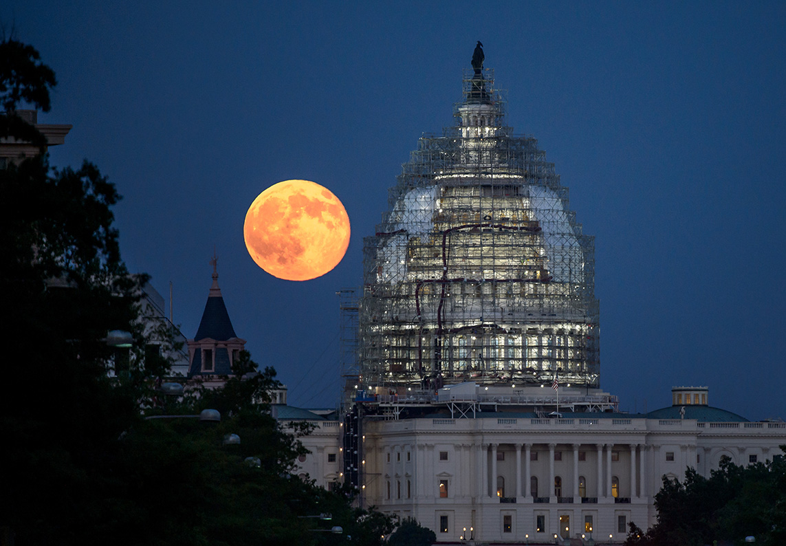 The Closest Supermoon Full Moon Since 1948: How to See It Online