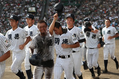 鳥取城北・河西、力強い手拍子に奮起 力出し切った笑顔 センバツ交流