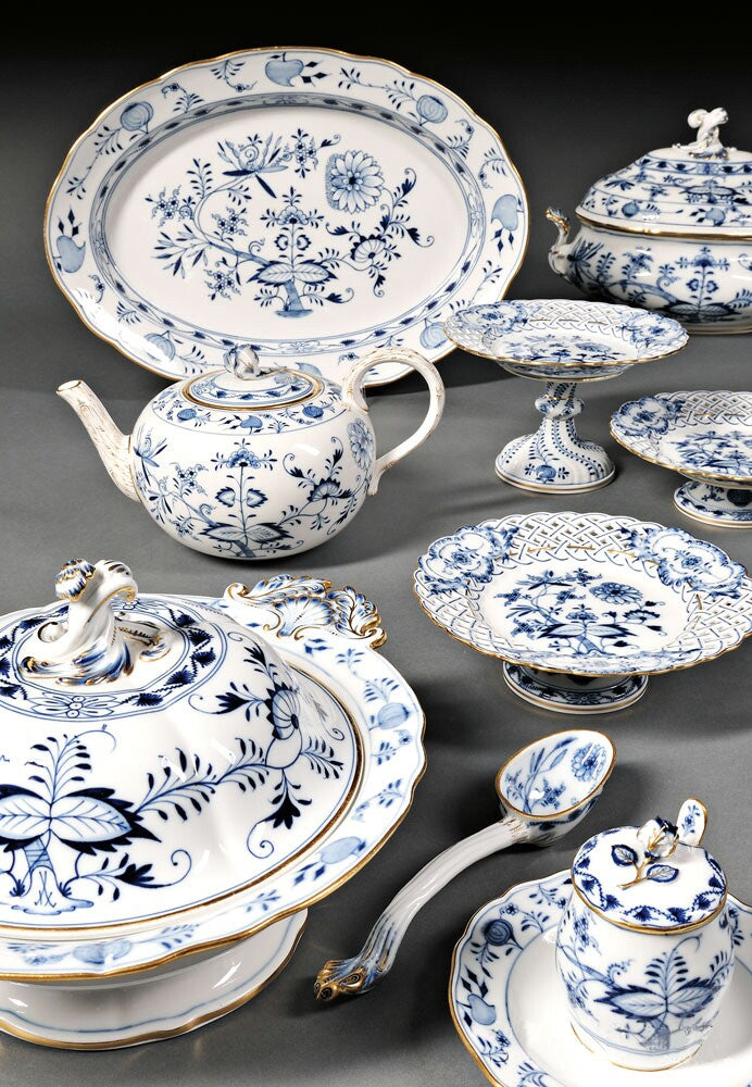 ドイツの高級陶磁器 マイセン(MEISSEN)磁器の本物・偽物の見分け方と