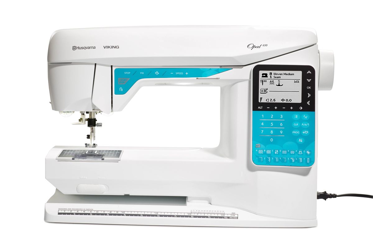 Viking Opal 650 | 160 Stitches & Sewing Advisor