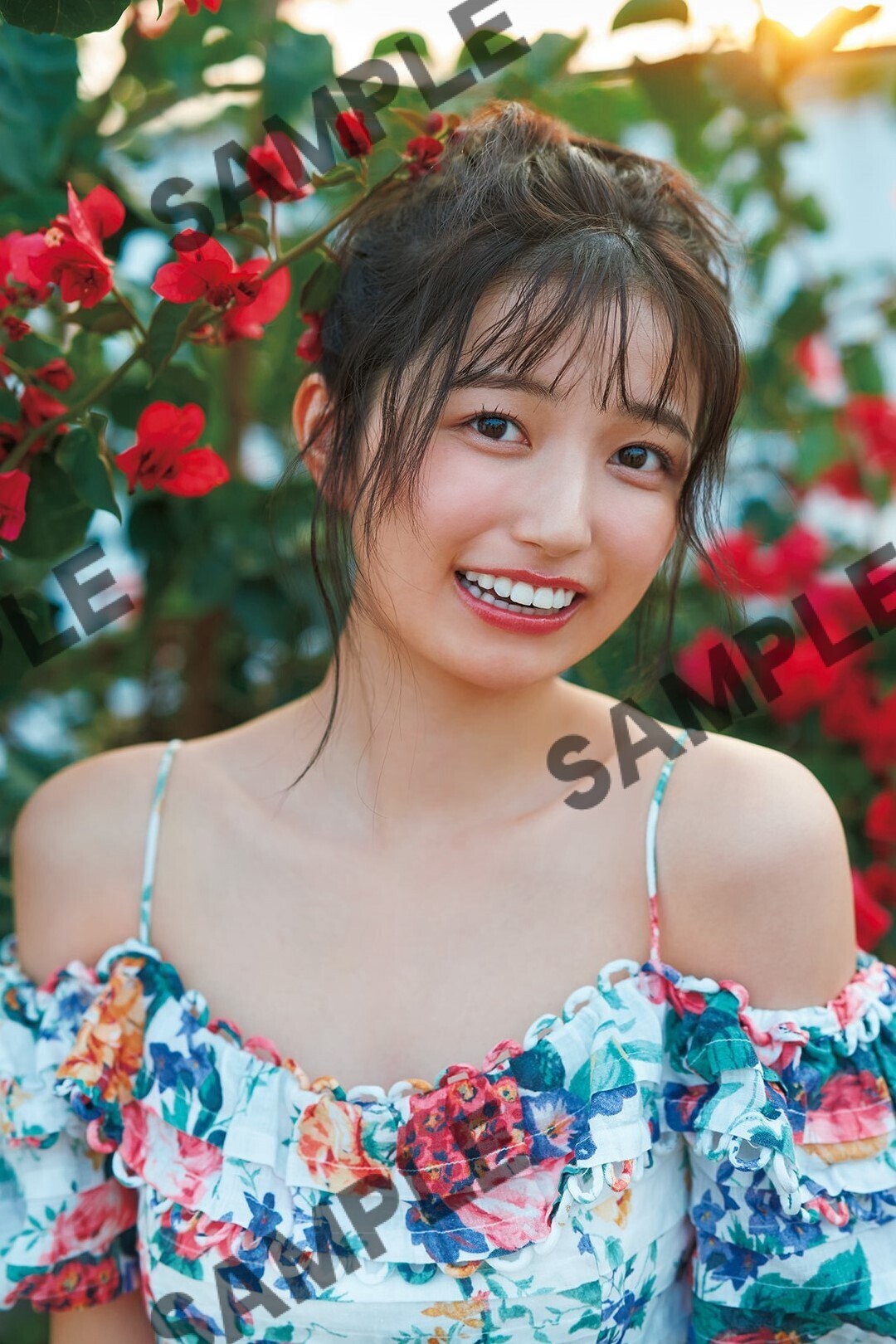 乃木坂46 五百城茉央1st写真集 | 小学館