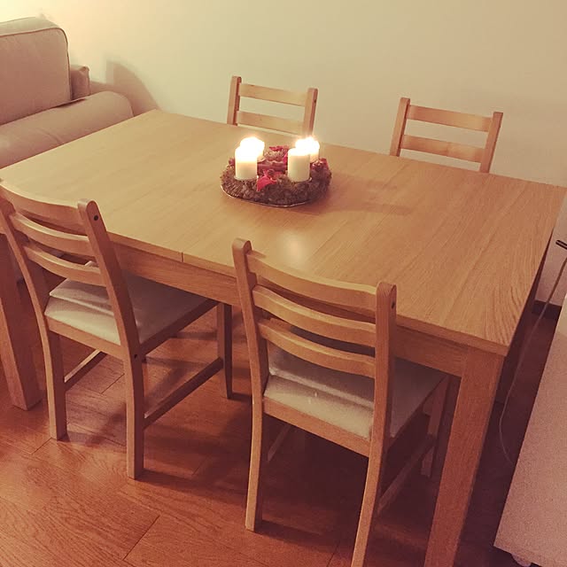 IKEA (イケア) IKEA イケア BJURSTA 伸長式テーブル 001.616.63