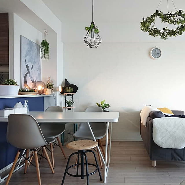 北欧のセンスをプラス♪お部屋に置きたいIKEAのテーブル | RoomClip