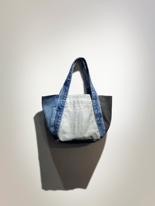 送料無料】香港 デニムパッチワークトートバッグ First Edition Design